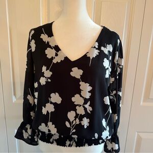 Philosophy Black and White Floral Blouse Size M